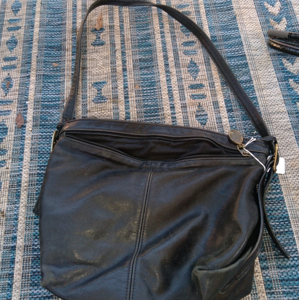 Stone mountain leather purse